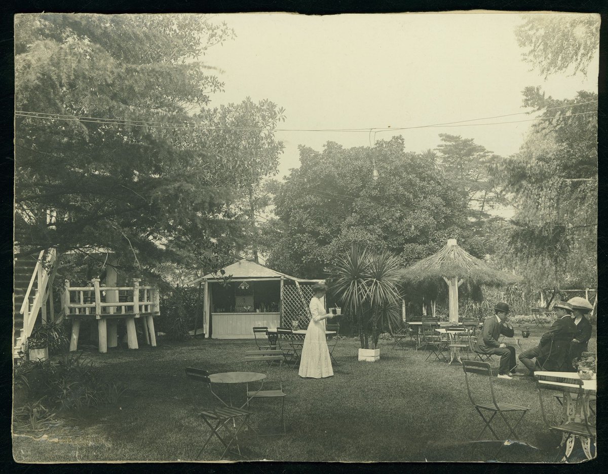 Oakrood Tea Gardens, St. Kilda, St Kilda (1910–30)