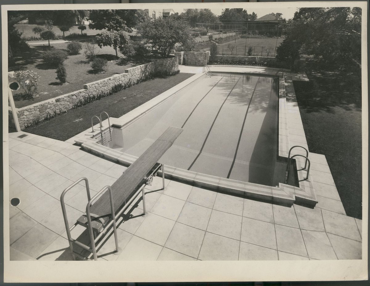 Property of Cecil N. Mackay Esq. Kooyong Road Toorak Vic (1939)