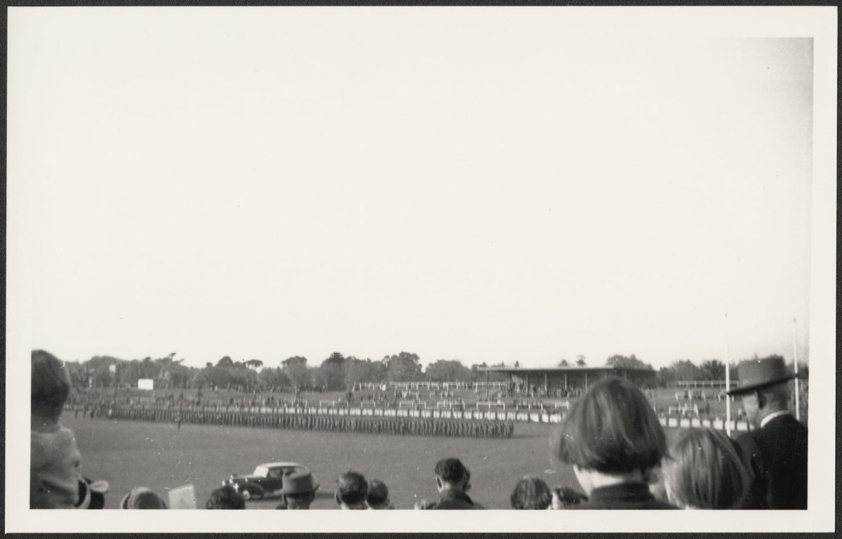 Melbourne at the time of Queen Elizabeth's visit 1954