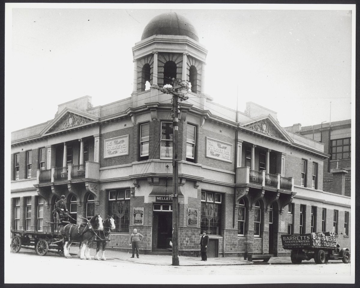 Sir Robert Peel Hotel, Collingwood, Vic (1984)