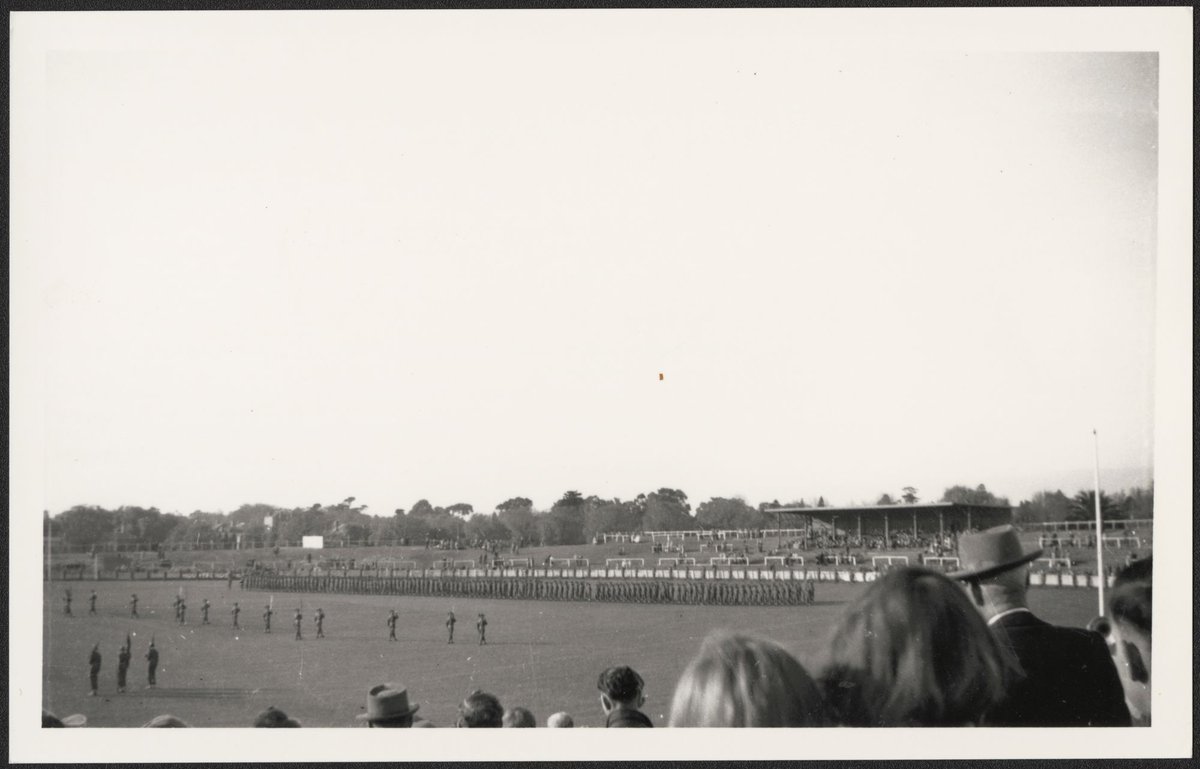 Melbourne at the time of Queen Elizabeth's visit 1954
