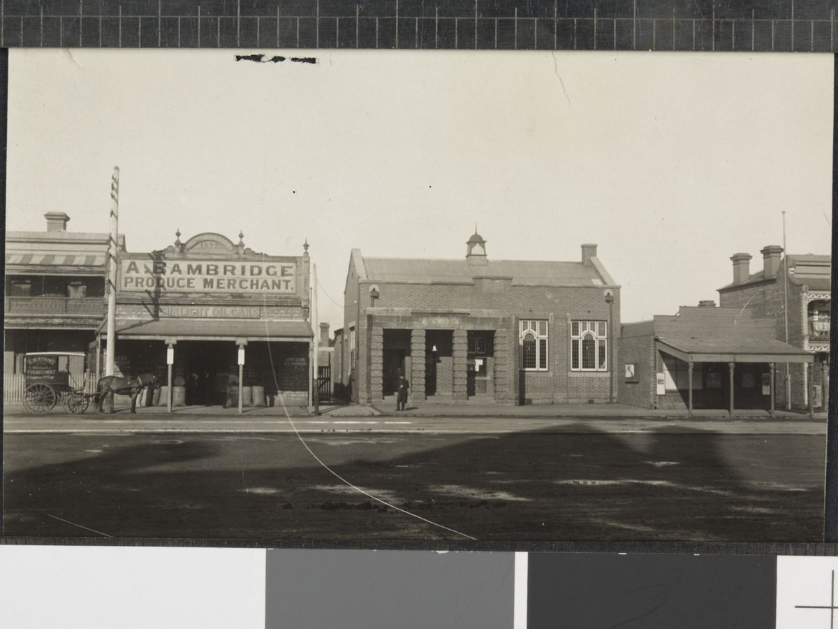 Clifton Hill Post Office (1917–30)