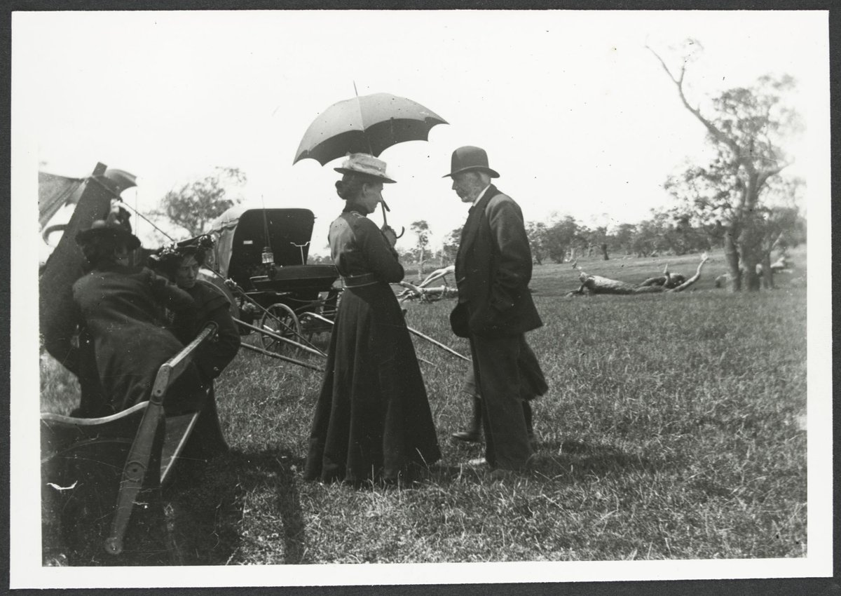 Collection of images of unidentified people and places, in Melbourne and possibly around the Warrnambool area (1984?)