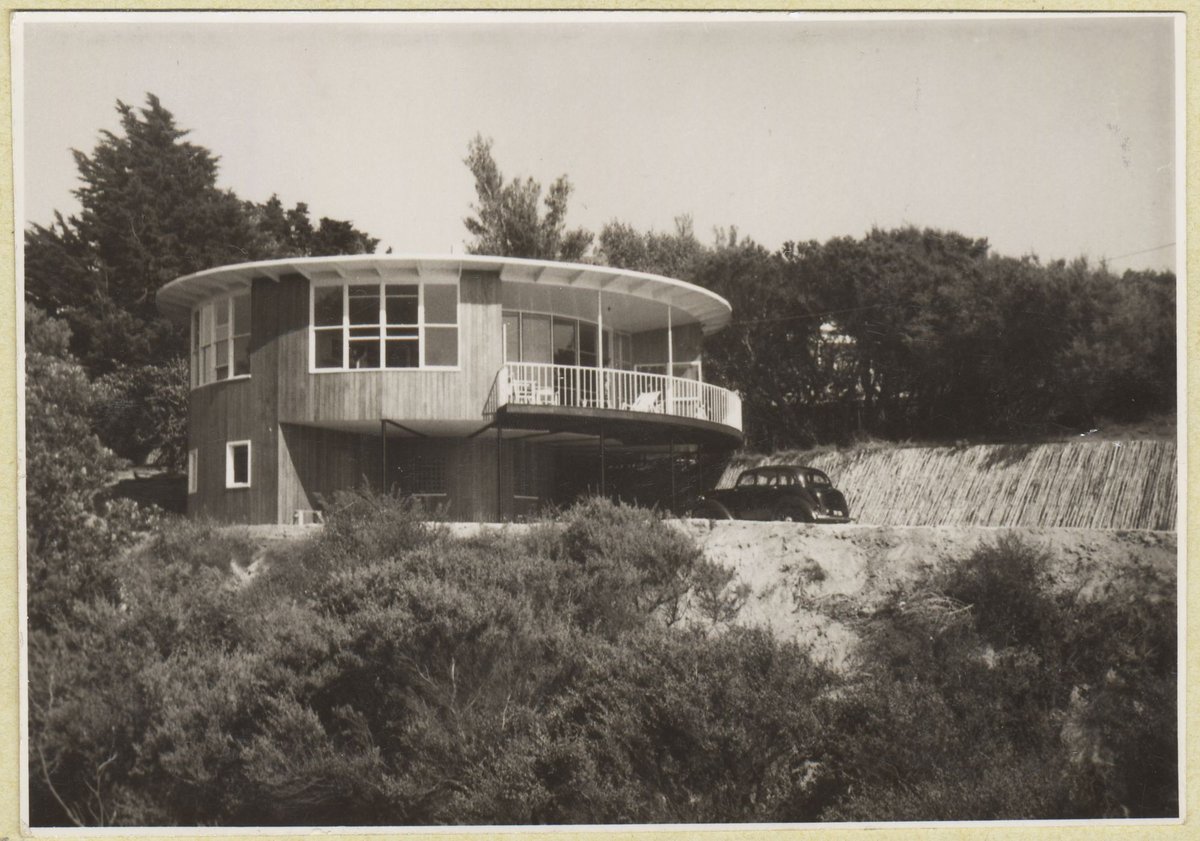 Henty House, Frankston, Victoria (1950–51)