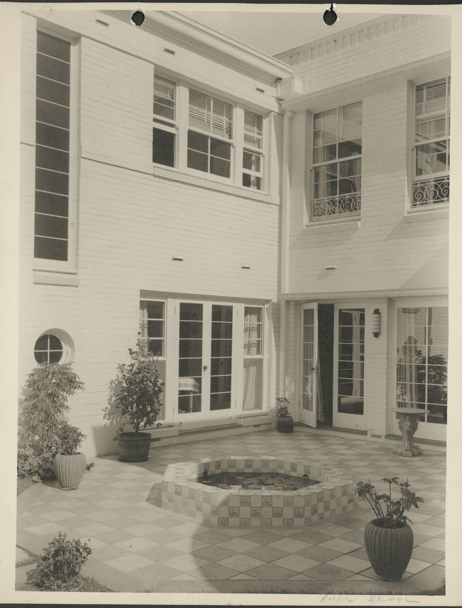 Residence of Hamilton Sleigh Esq. Wallace Avenue Toorak Vic (1938)