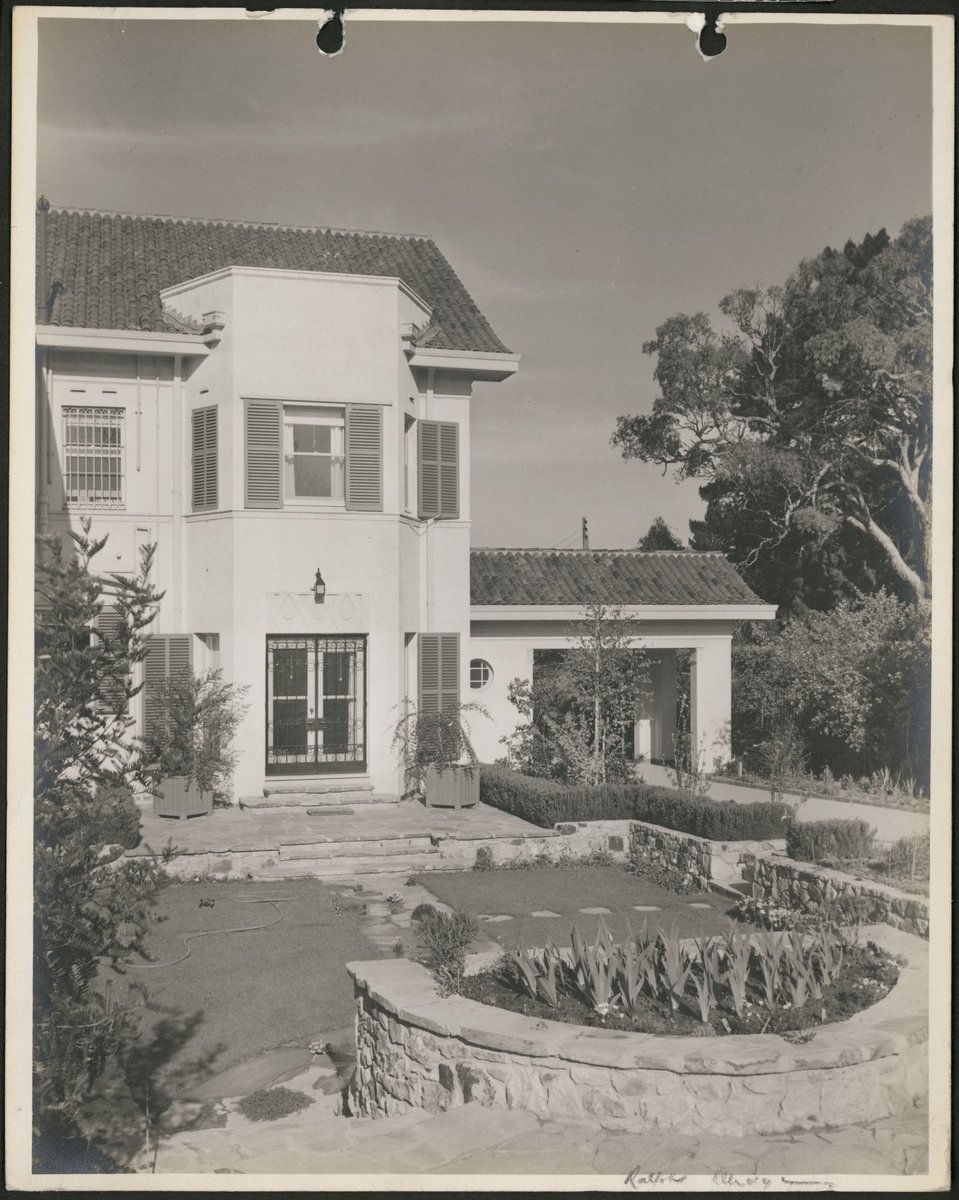 Residence of Miss C. Armstrong Heyington Place Toorak Vic (1936)