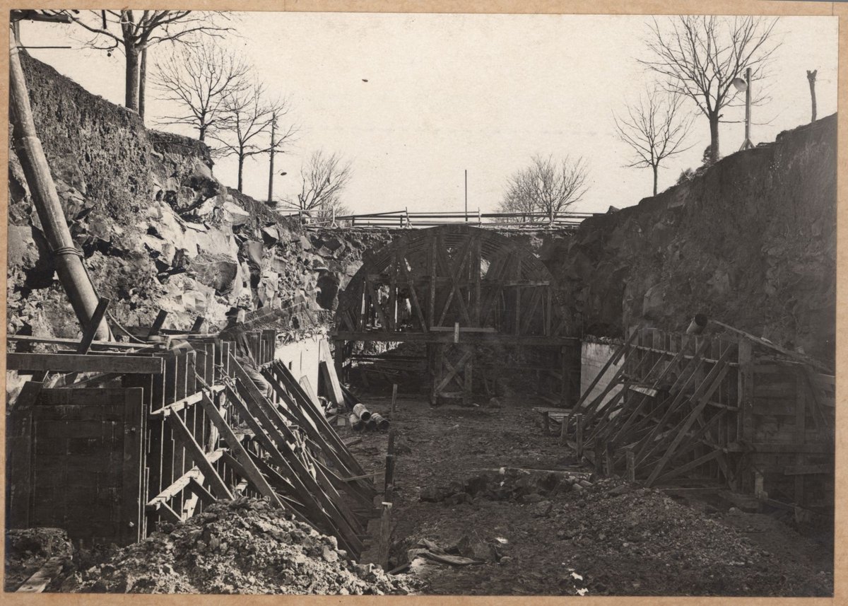 South Kensington to West Footscray - Bunbury Street tunnel (1927)