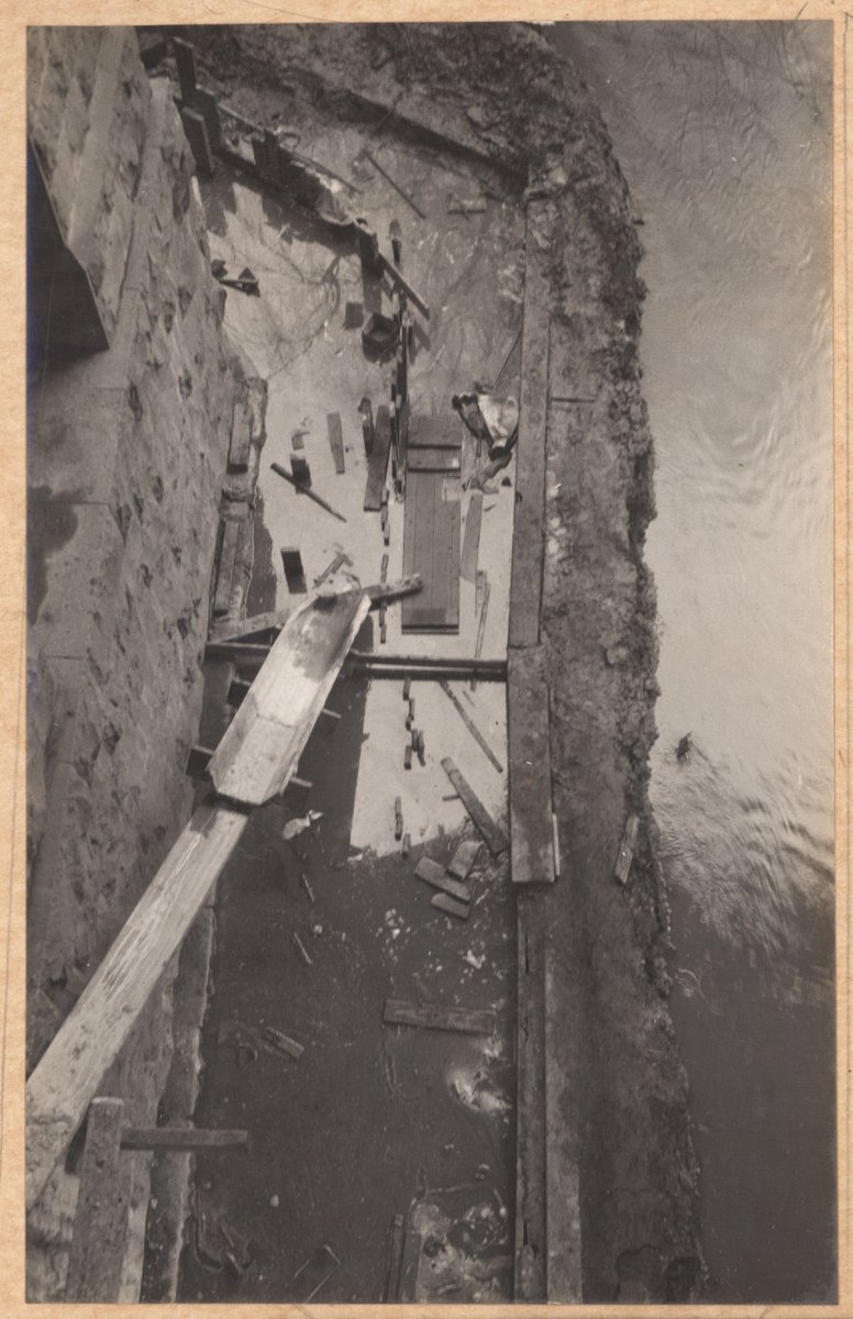 Hawthorn bridge reconditioning - Richmond pier (c. 1930)