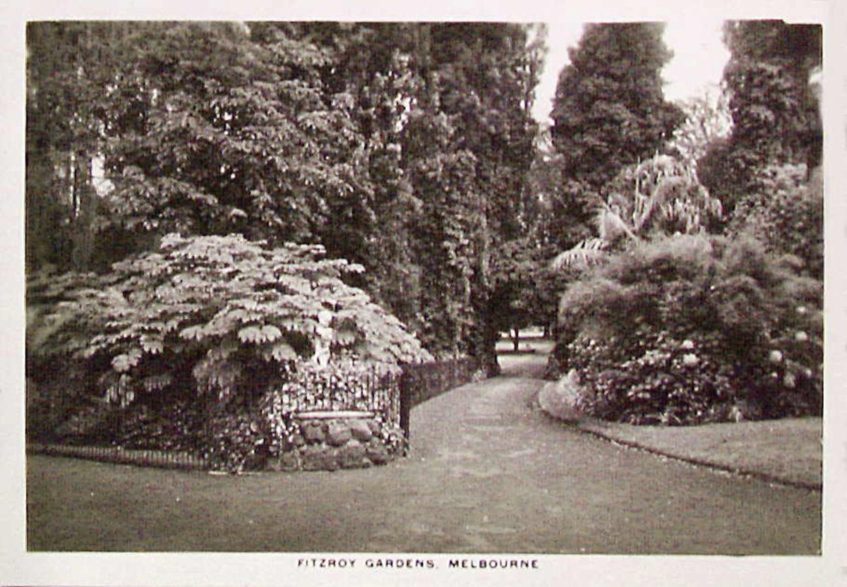 FITZROY GARDENS, MELBOURNE, East Melbourne (c. 1930)