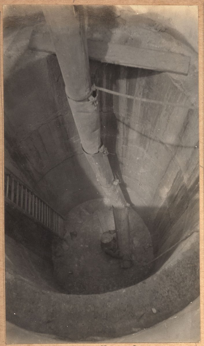 Spencer Street bridge - south abutment, Melbourne City (1928)