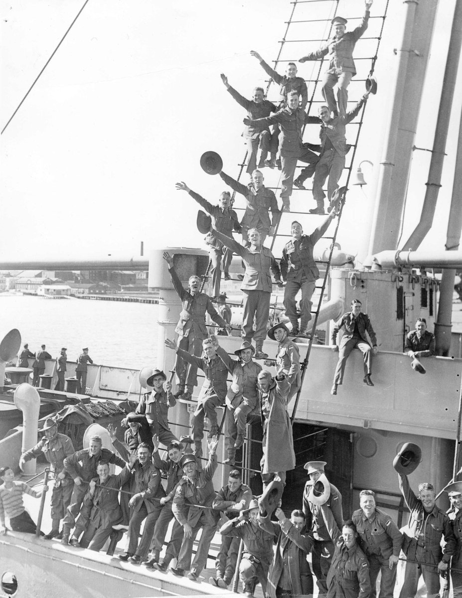 Many troops who left for overseas aboard the transport at Port Melbourne (1937–43)