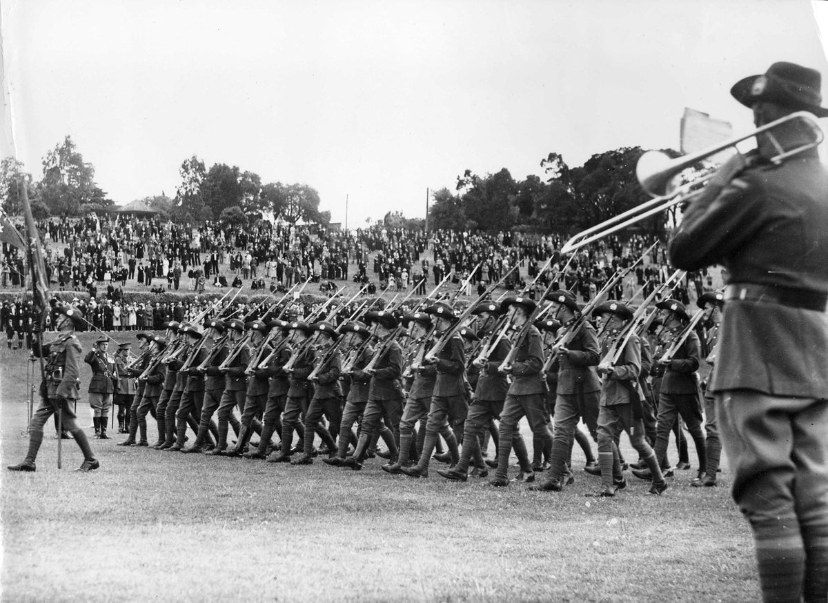 Soldiers of the 14th Battalion march at Como Park, Melbourne (1936–38)