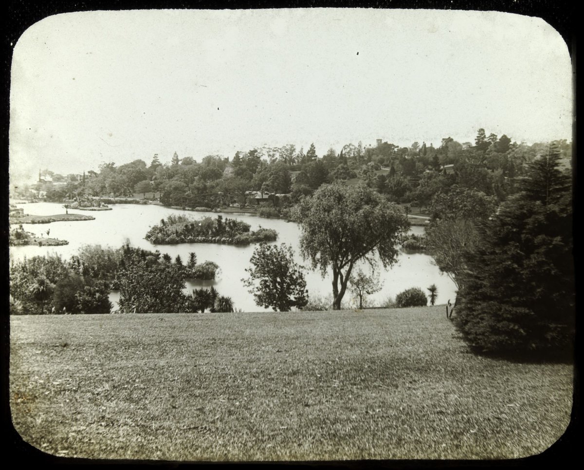"Botanical Gardens, Melbourne", Melbourne City (c. 1900)