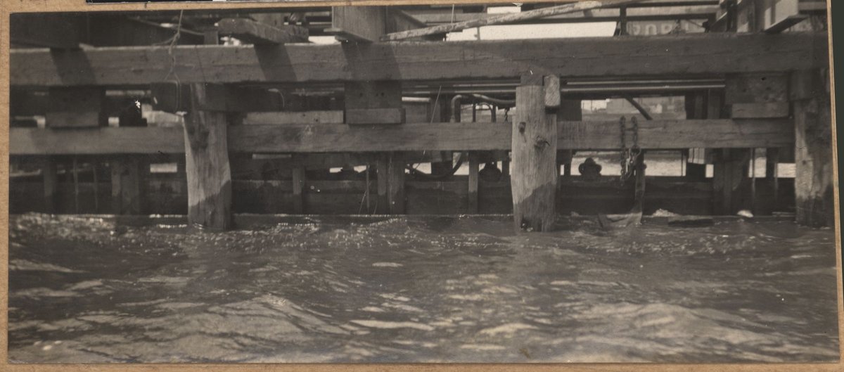 Spencer Street bridge - south pier, Melbourne City (1928)