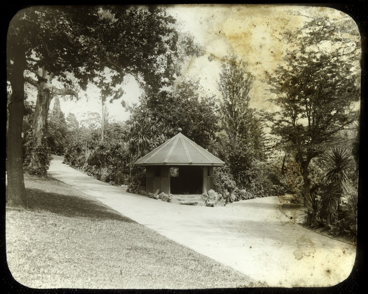 "Botanical Gardens, Melbourne", Melbourne City (c. 1900)