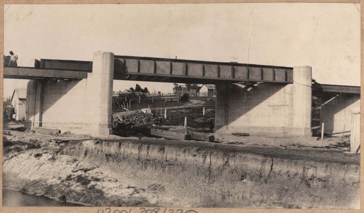 Darling to Glen Waverley - bridge over Scotchman's Creek, Malvern East (c. 1929)