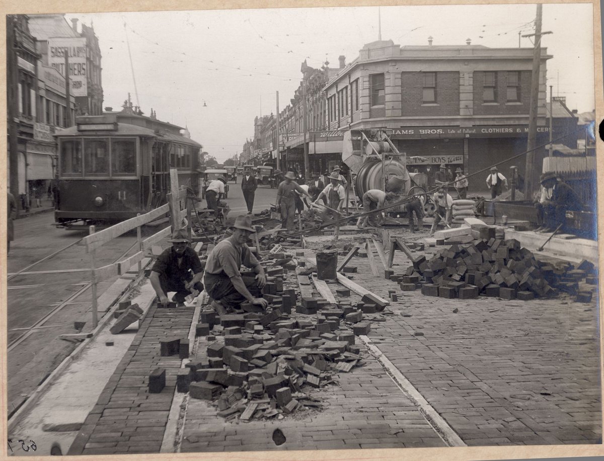 South Kensington to West Footscray - Nicholson Street bridge (1927–28)