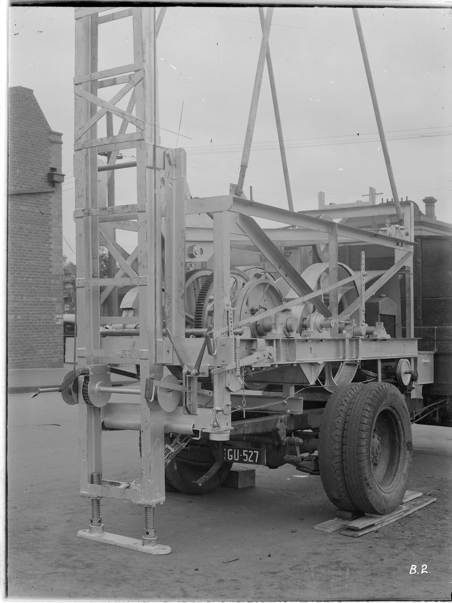 Drilling machinery, manufacture by F. N. Bethune Pty. Ltd., Melbourne, Brighton (1932–38)