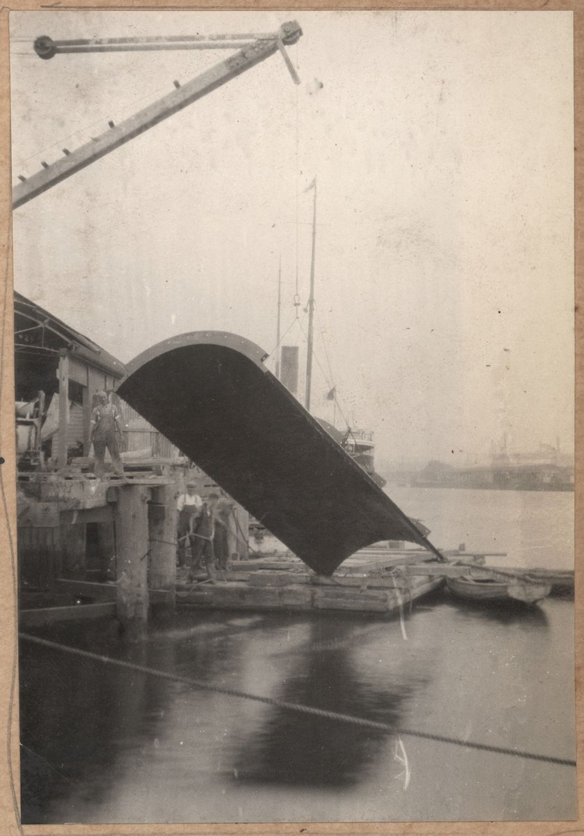 Spencer Street bridge - south abutment, Melbourne City (1928)