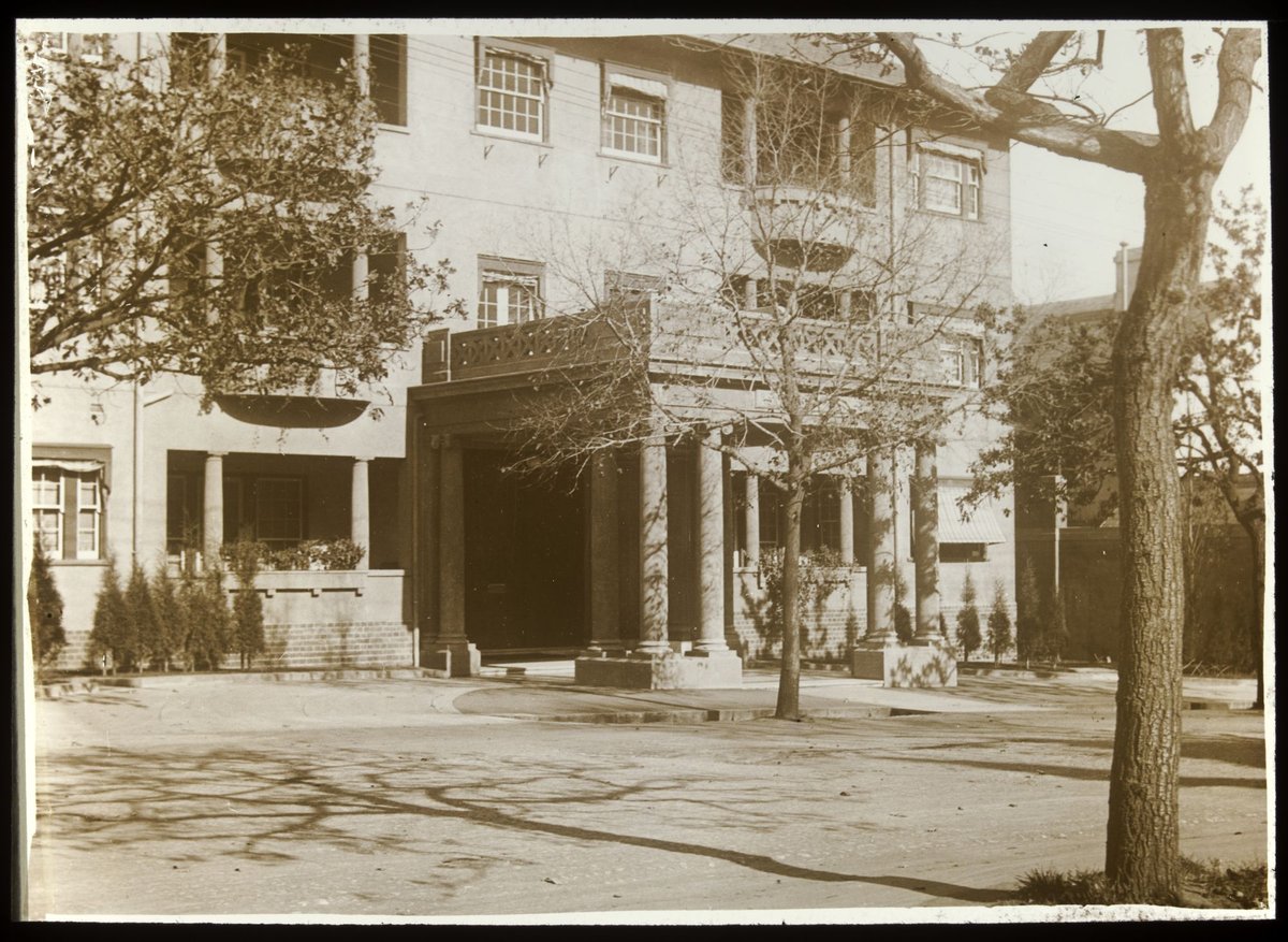 Annesbury Lodge, Domain Road, South Yarra, Melbourne City (1875–1938)