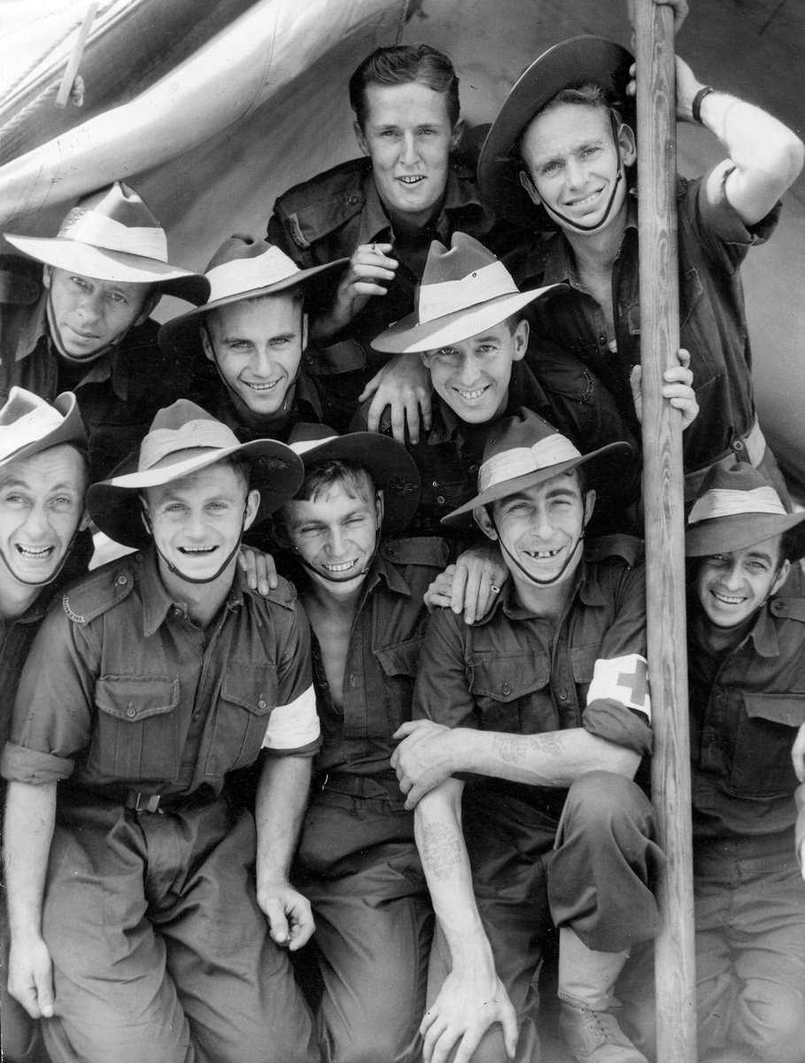 17th Brigade marching through Melbourne, St Kilda (1940–46)