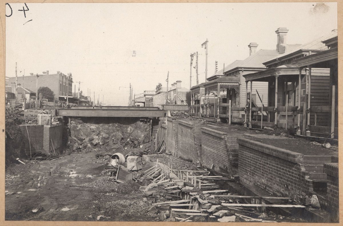 South Kensington to West Footscray - subway at Victoria Street (1927)