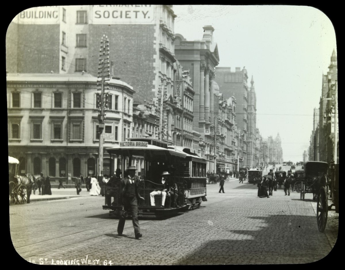 Collins Street looking west, Melbourne City (1900–06)
