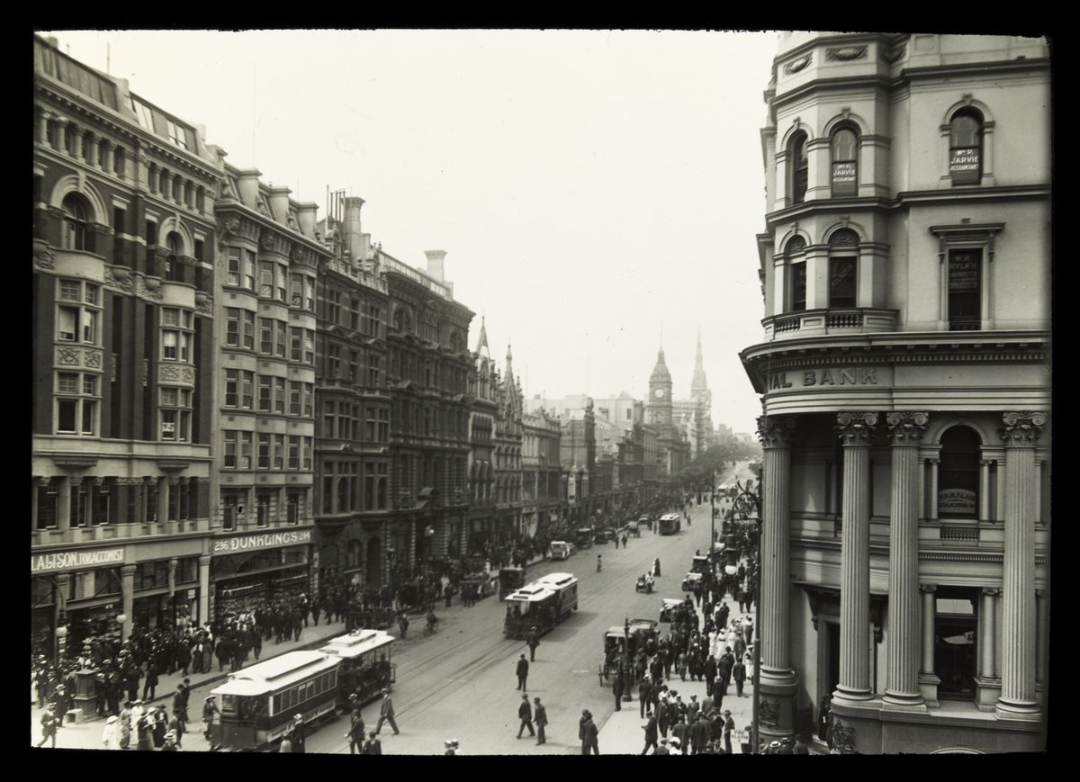 Collins Street, looking West, Melbourne City (c. 1910)