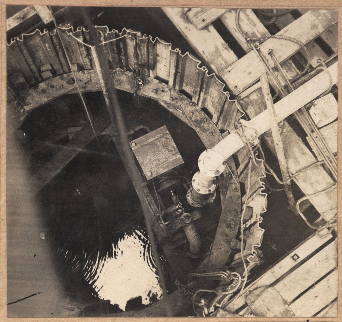 Spencer Street Bridge - north abutment, Melbourne, Vic, Melbourne City (1928)