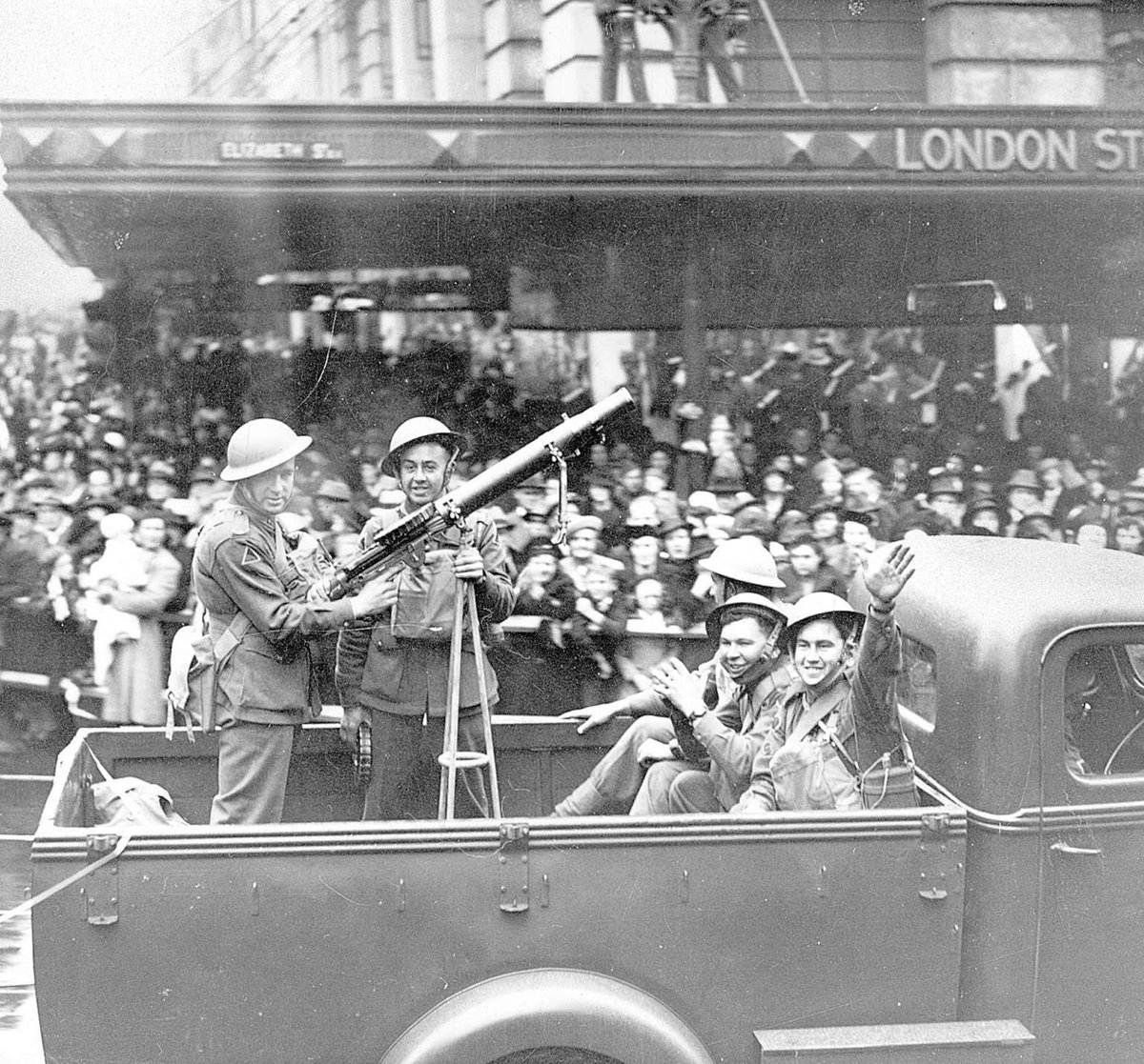 Soldiers from the A.I.F. parading down Melbourne streets, Melbourne City (c. 1941)