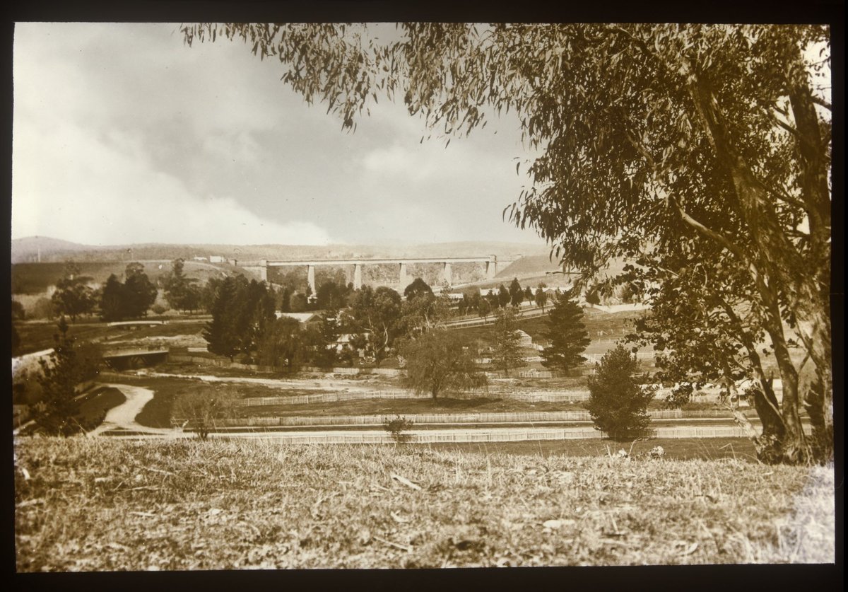 Taradale Viaduct, Melb. & Bendigo Line, Melbourne (1875–1938)