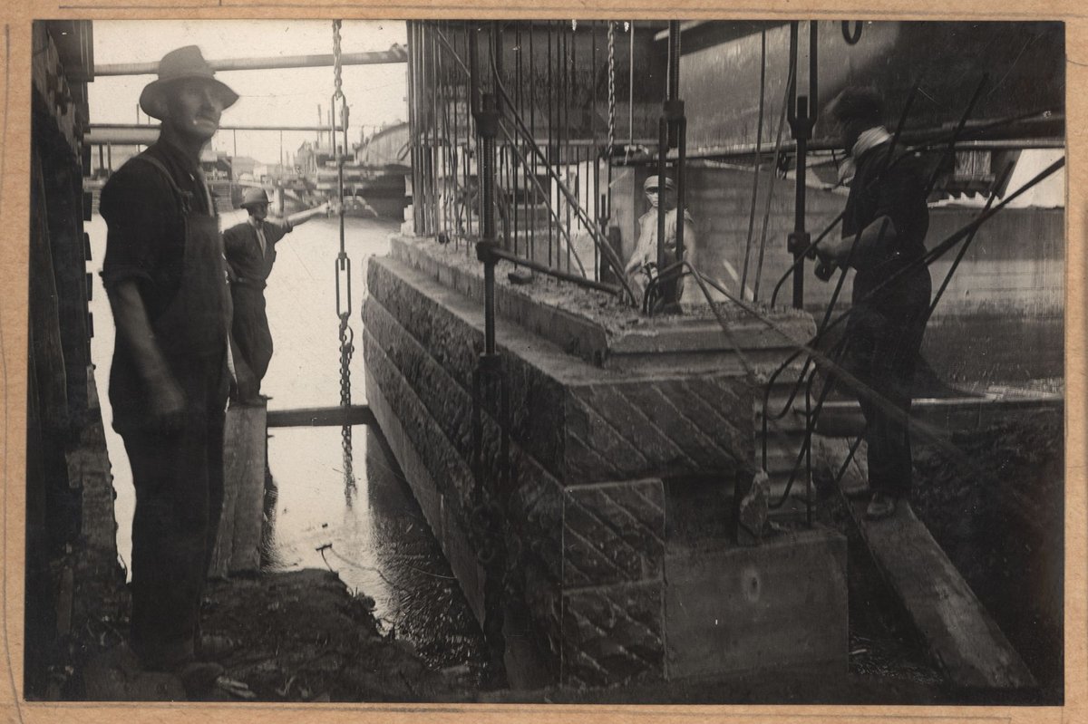 Spencer Street Bridge - north abutment, Melbourne, Vic, Melbourne City (1928–29)