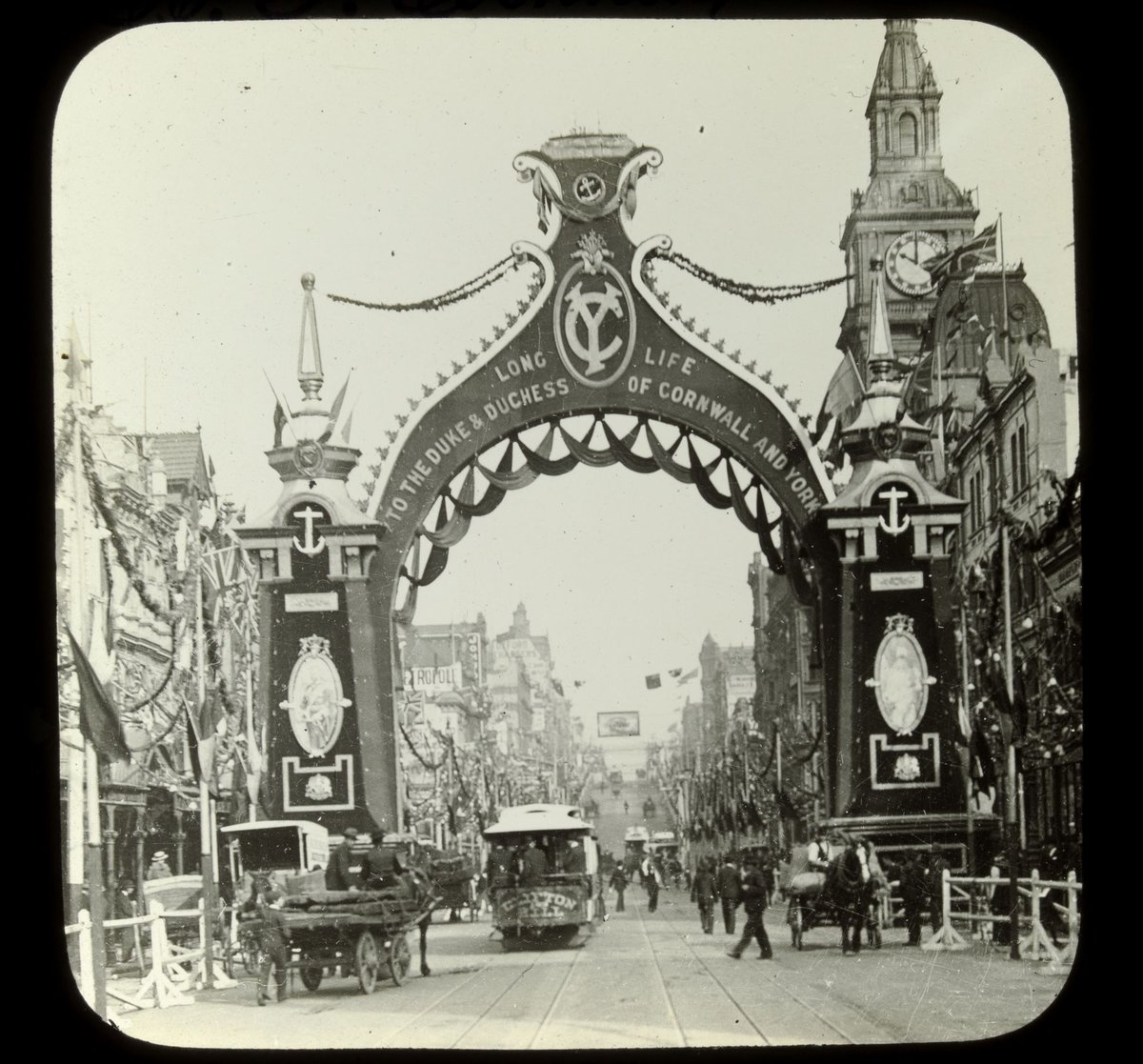 Dukes Arch. Bourke St, Melbourne City (1901)