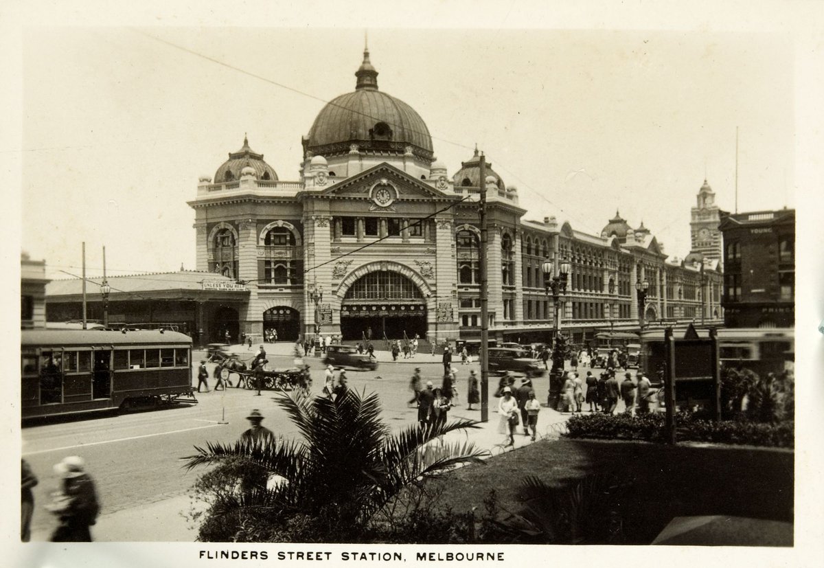 FLINDERS STREET STATION, MELBOURNE, Melbourne City (c. 1930)