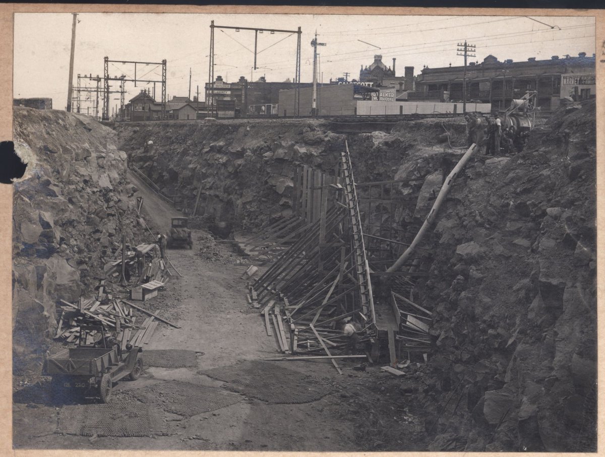 South Kensington to West Footscray - bridge under Bendigo line (1927–28)