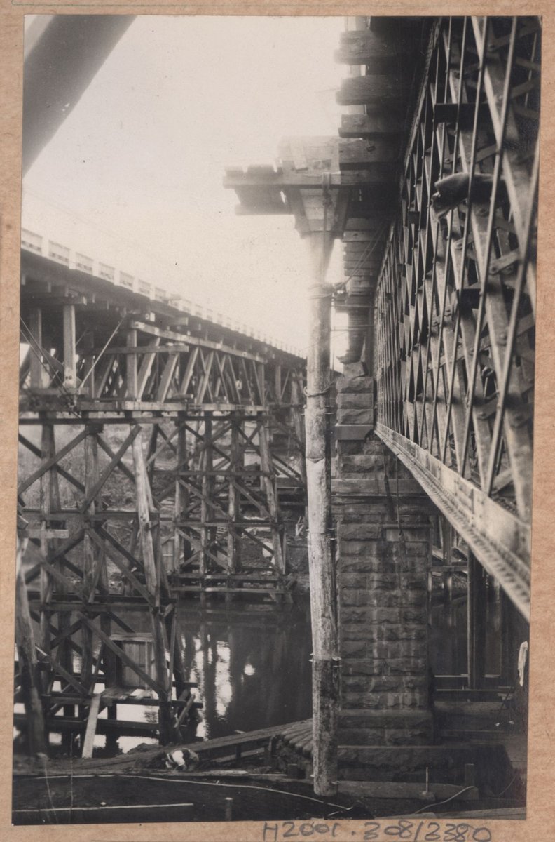 Hawthorn bridge reconditioning - general views (1930–31)