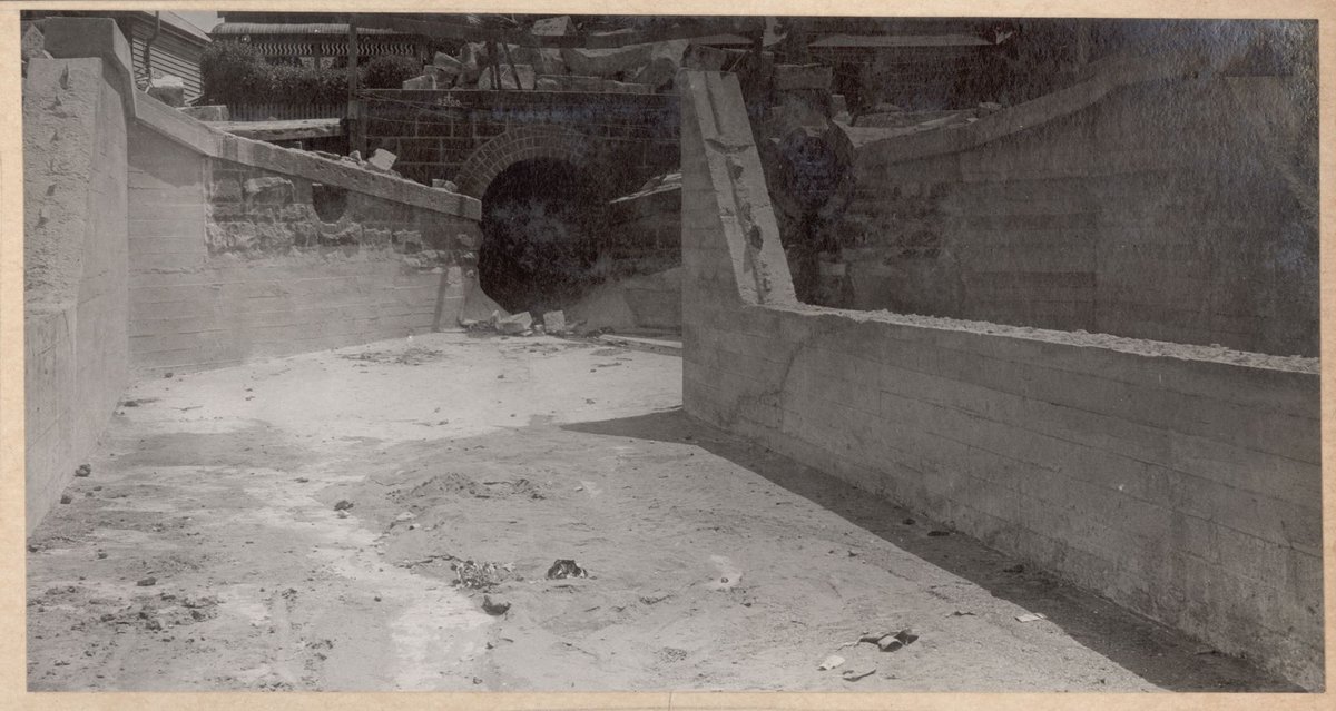 South Kensington to West Footscray - storm water drain at Raleigh Street (1927–28)