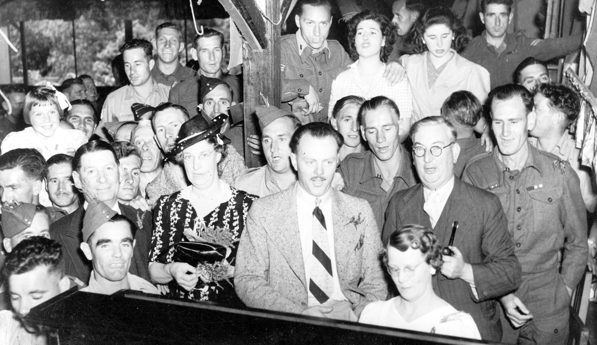 Visit to the Dandenong Ranges by soldiers from British regiments stationed in Melbourne, hosted by Lord Mayor of Melbourne, Cr. Nettlefold (c. 1944)