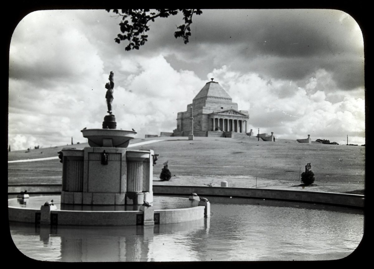 The Shrine of Remembrance and memorial fountain, Melbourne, Melbourne City (1900–49)