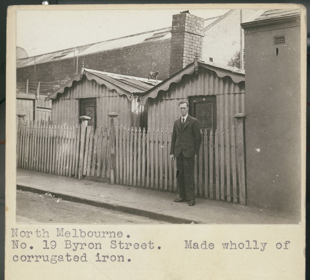 North Melbourne. No. 19 Byron Street (c. 1935)