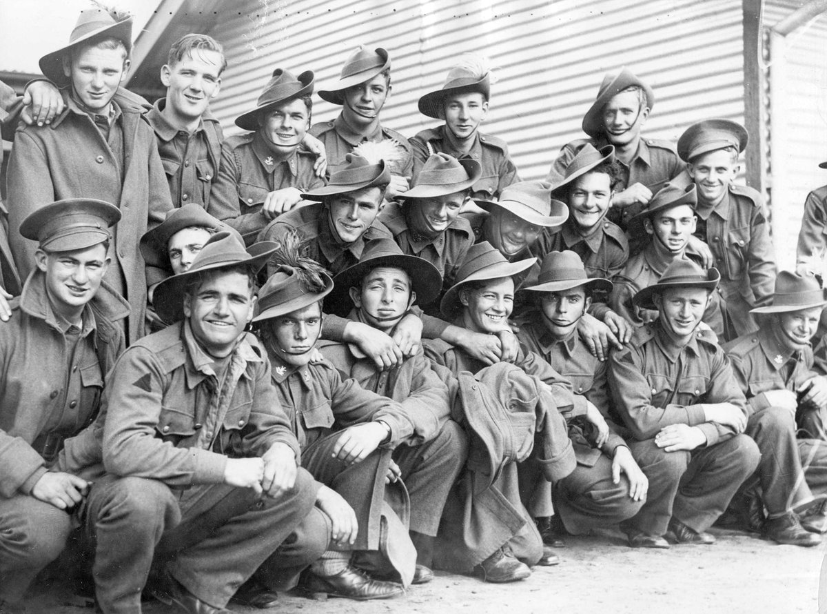 Soldiers in training at Royal Park, Parkville (1939–45)