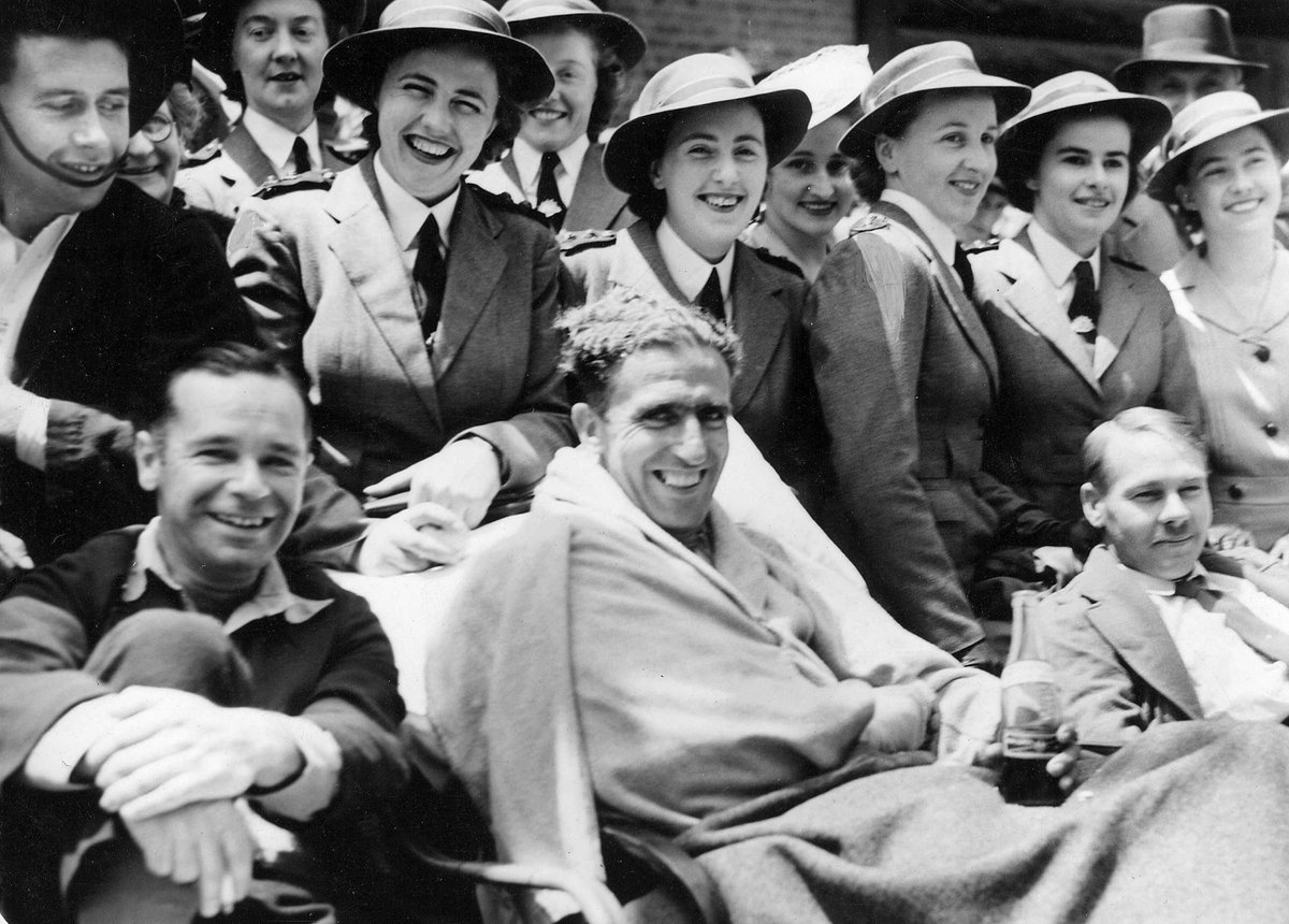 17th Brigade marching through Melbourne (c. 1943)