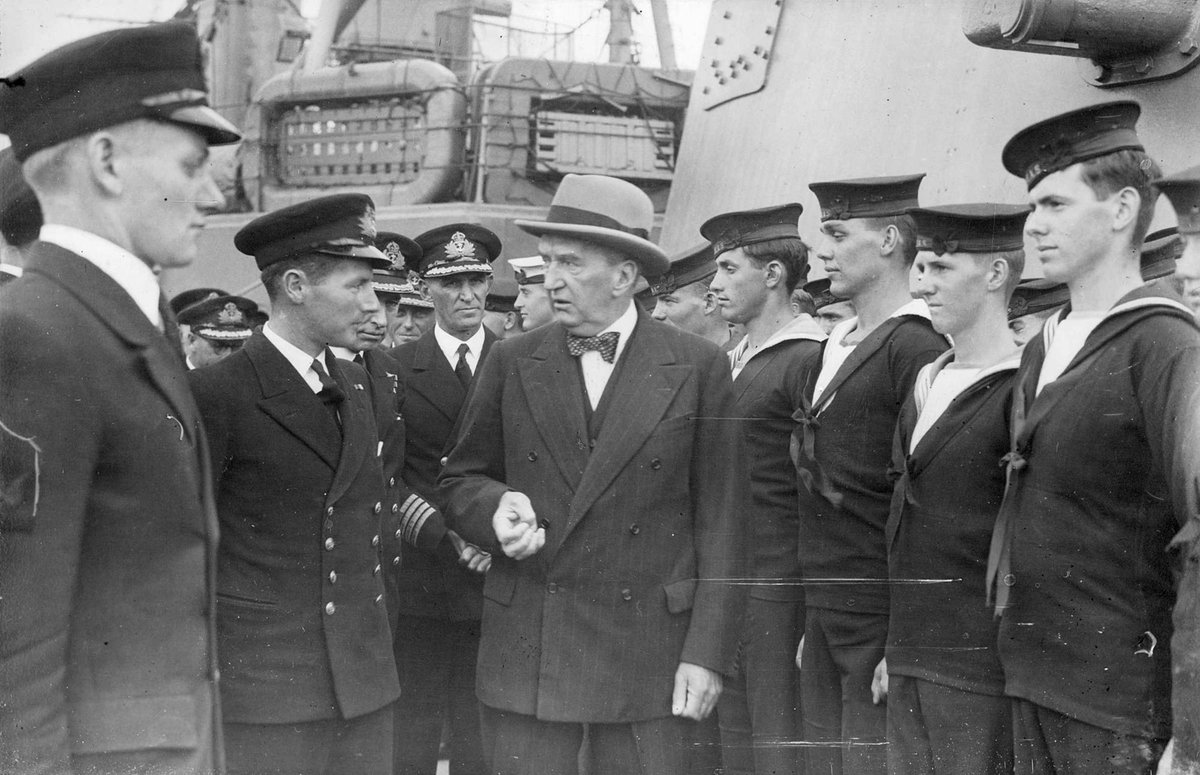 Stanley Melbourne Bruce High Commissioner for Australia with crew from H.M.A.S.. Australia (1942–48)