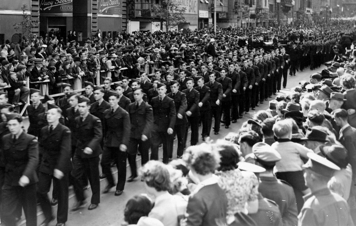 Royal Australian Air Force A.T.C. march through Melbourne, Melbourne City (1942–43)