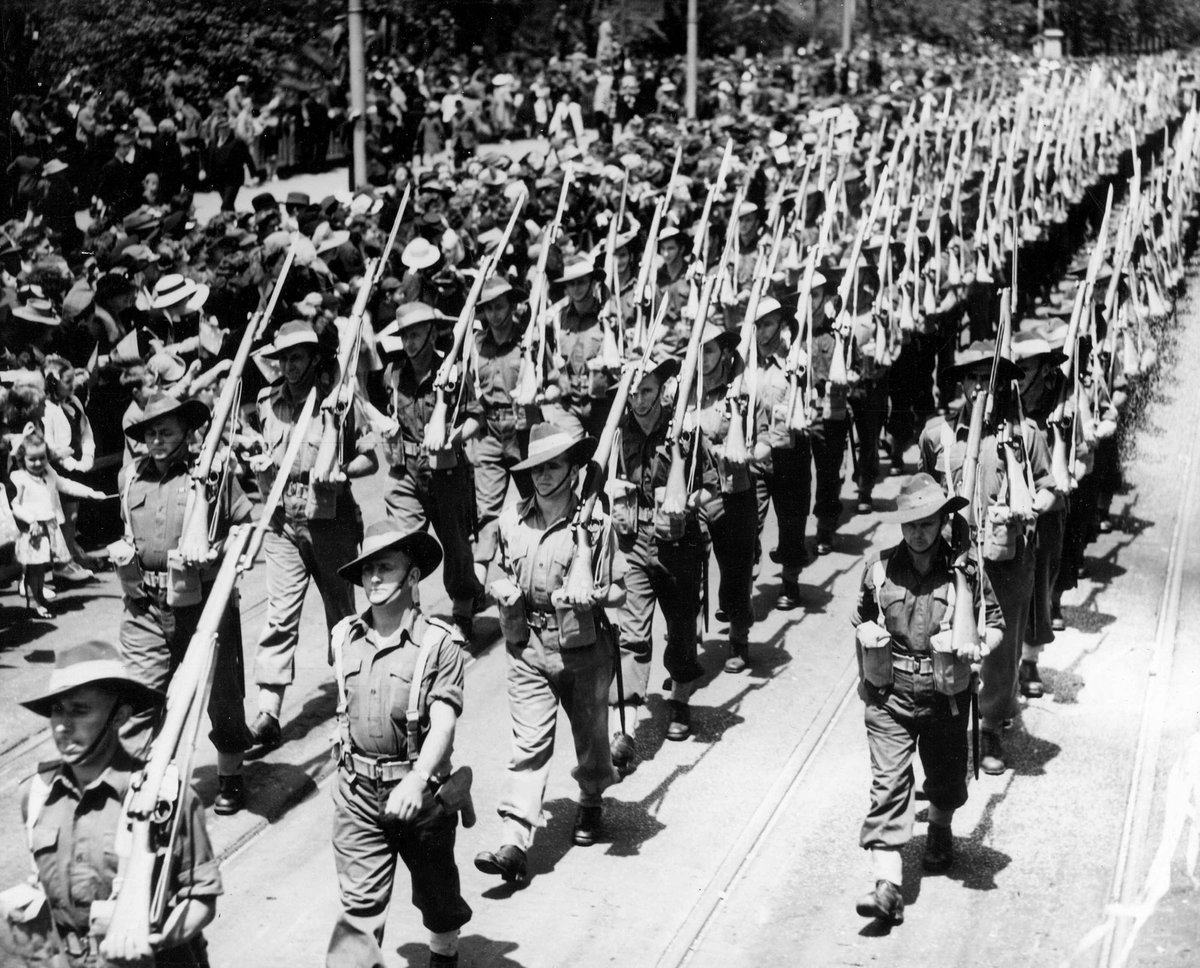 17th Brigade marching through Melbourne (c. 1943)
