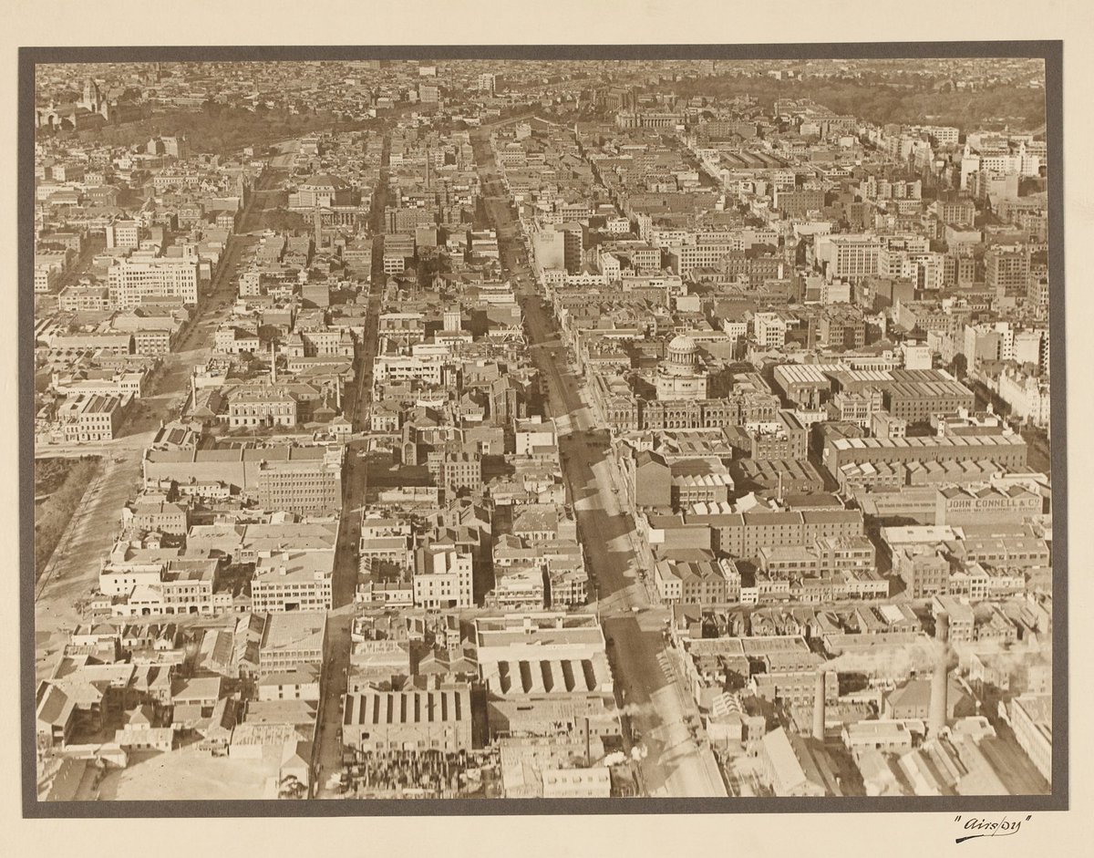 View of Lonsdale Street looking east from Spencer Street, Melbourne City (1927–28)