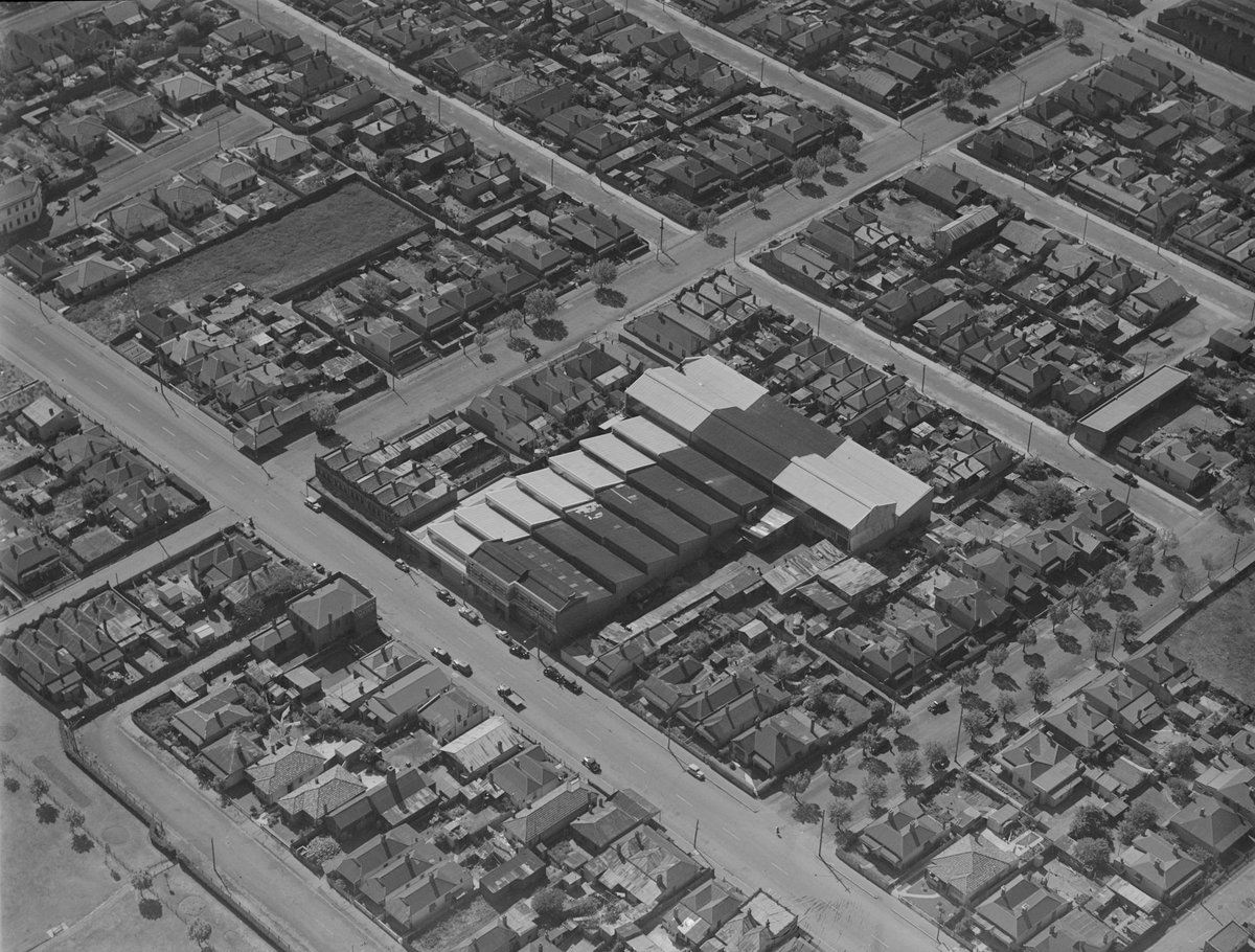 Aerial view of Gordon Bros. factory, Melbourne (1946)