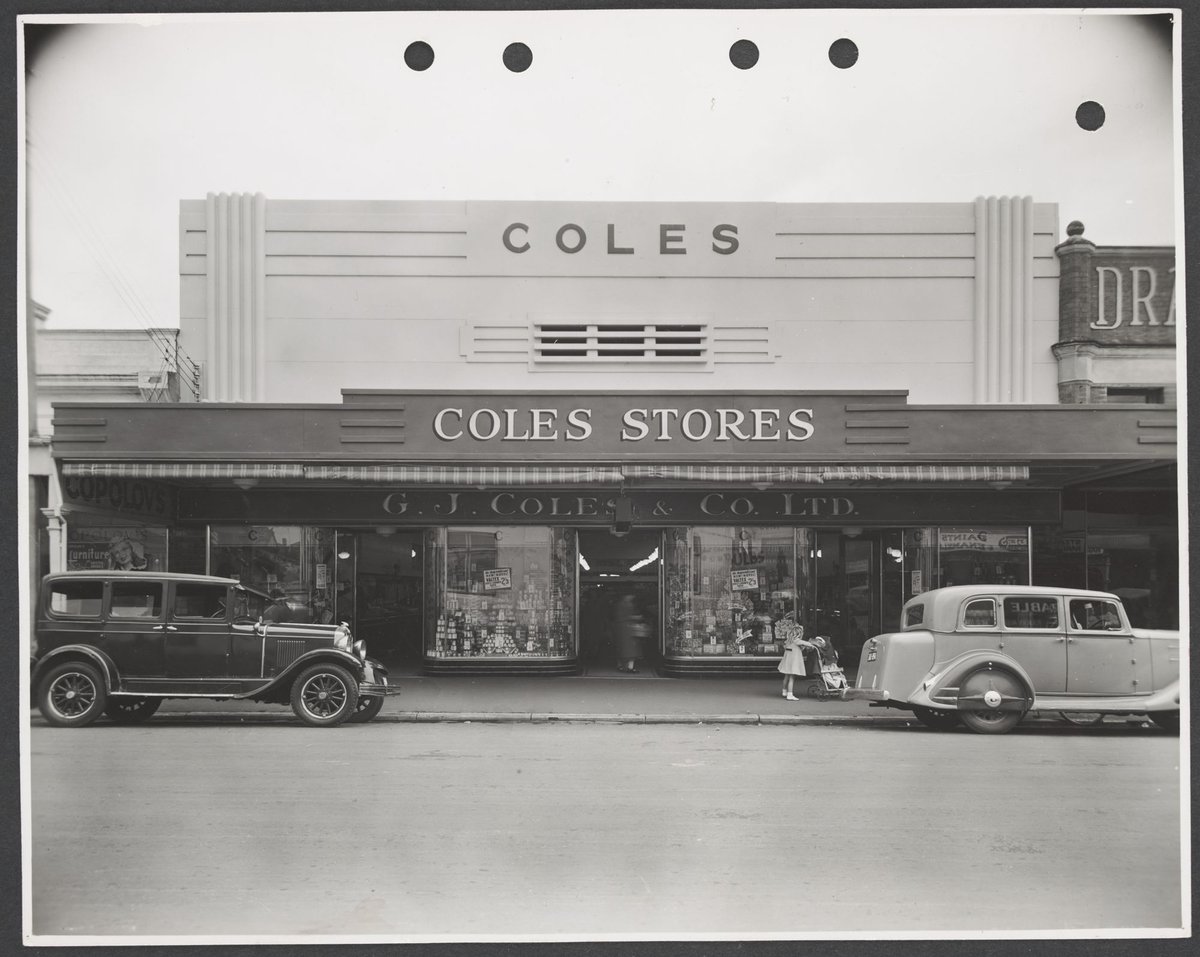 View across street towards Moonee Ponds Coles Variety Store No. 7 (1947)