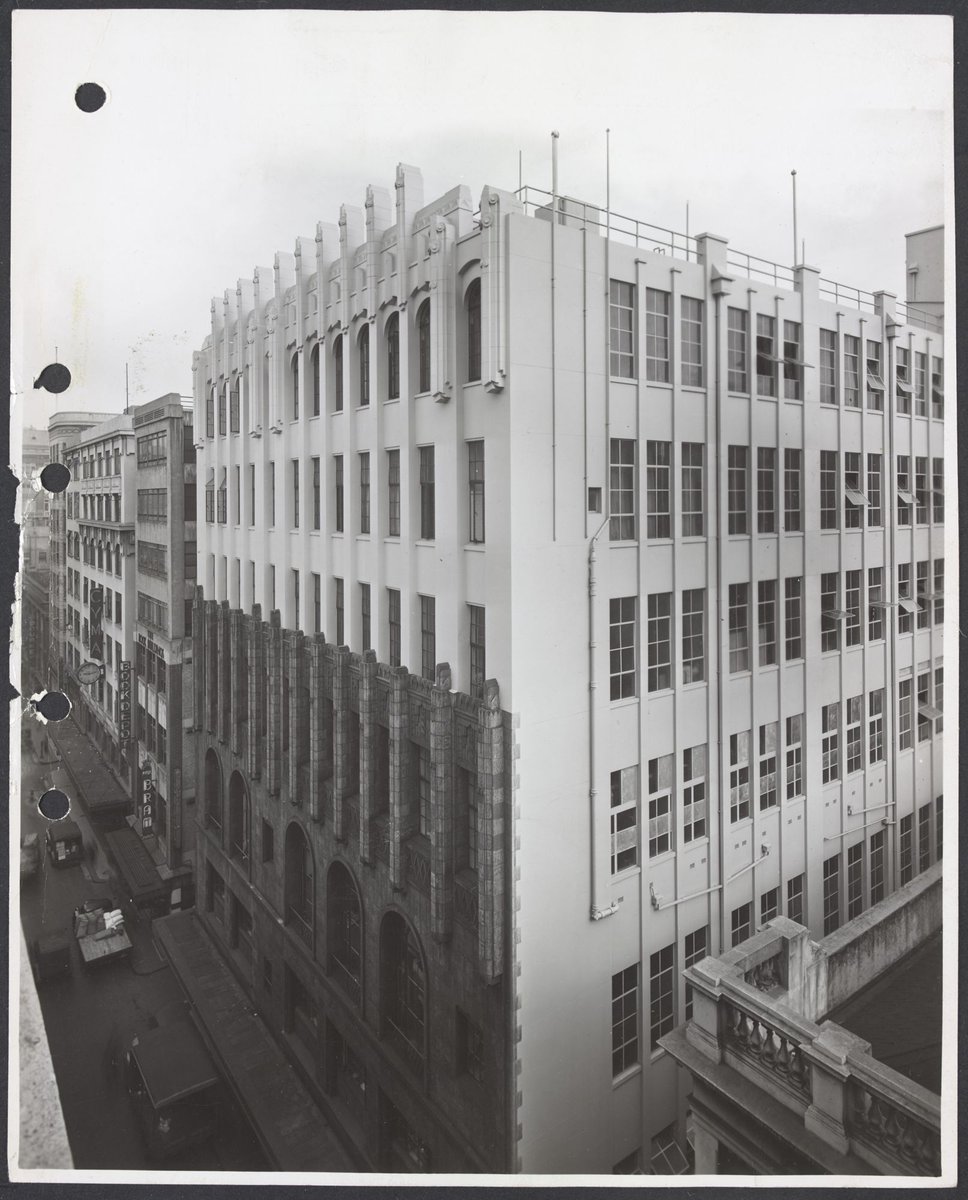 View from a rooftop of the Coles Head Office - 282 Lt. Collins Street Melbourne, Melbourne City (1947)