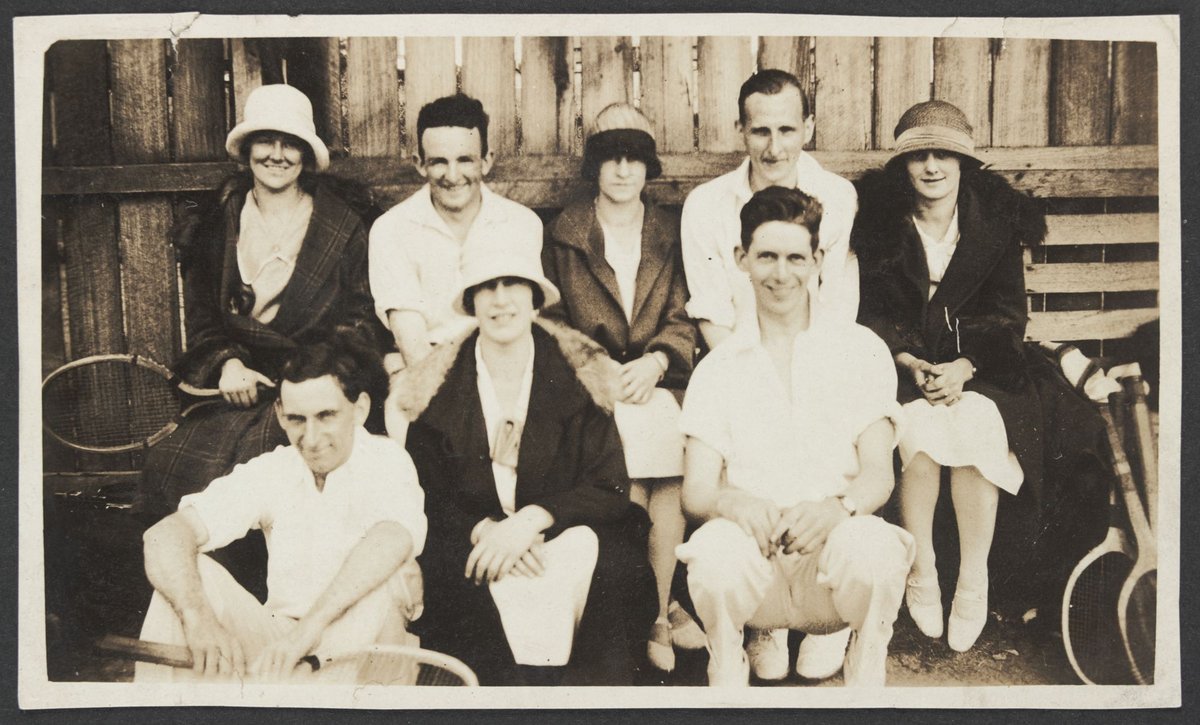 Staff tennis team four women four men two rows (Andy Davidson second right back row) Coles Swanston Street Store No. 6, Melbourne City (1930–35)